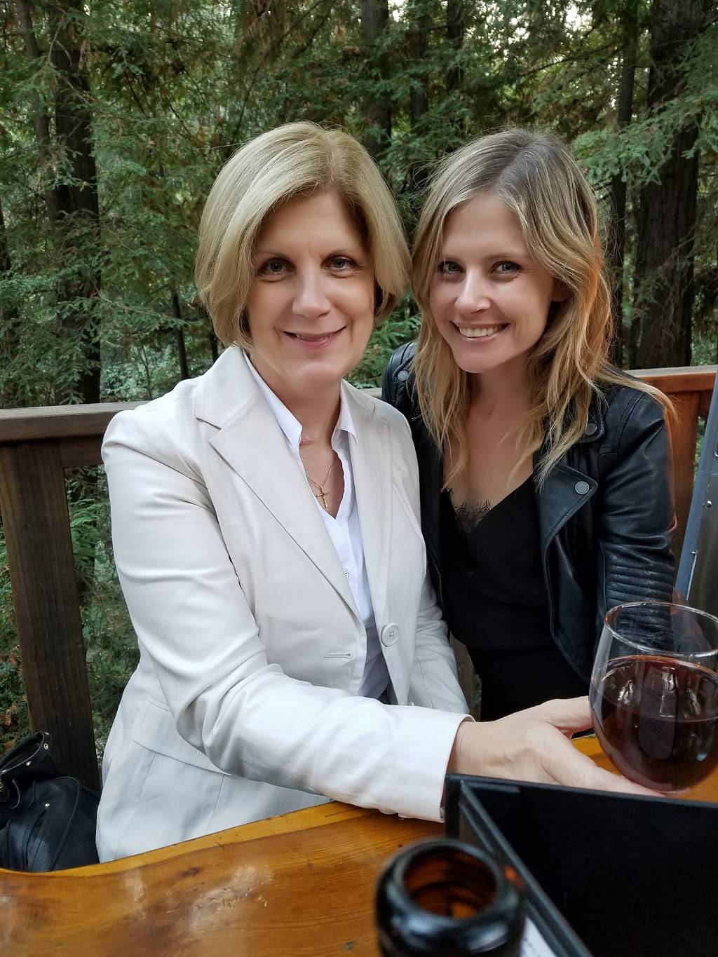 Fernwood Tavern | restaurant | 47200 CA-1, Big Sur, CA 93920, USA | 8316672129 OR +1 831-667-2129