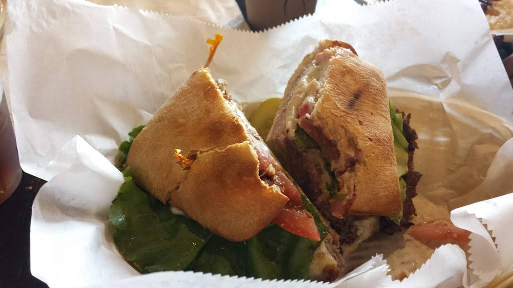 The Trellis Bar and Grill | restaurant | 3602, 403 W Duke of Gloucester St, Williamsburg, VA 23185, USA | 7572298610 OR +1 757-229-8610