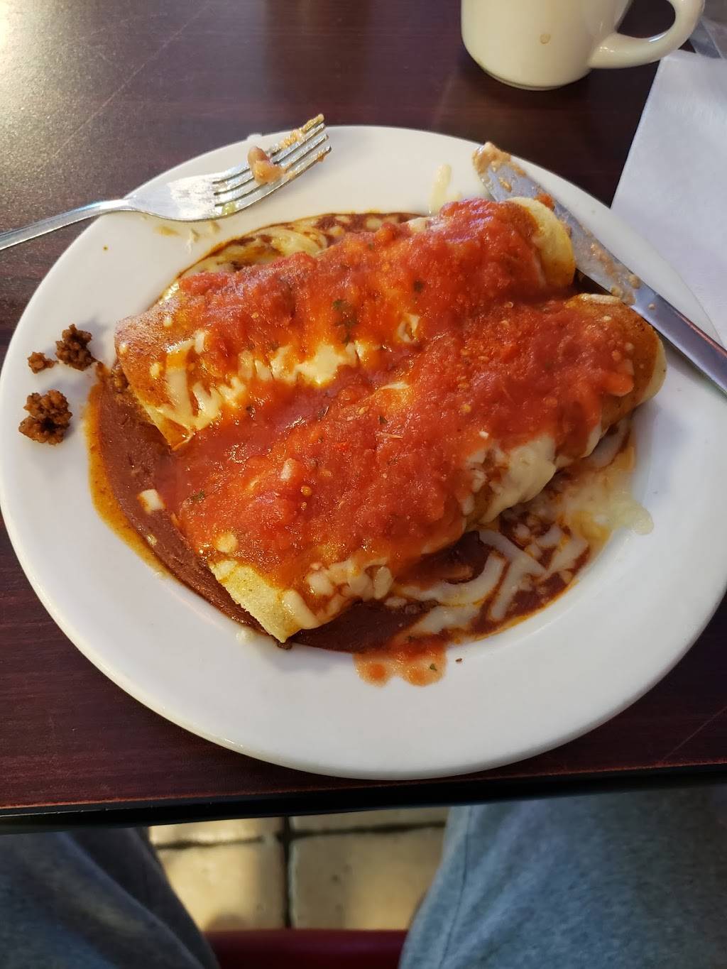 Castillos Mexican Restaurant | restaurant | 331 N Tennessee Ave, Etowah, TN 37331, USA | 4232636562 OR +1 423-263-6562