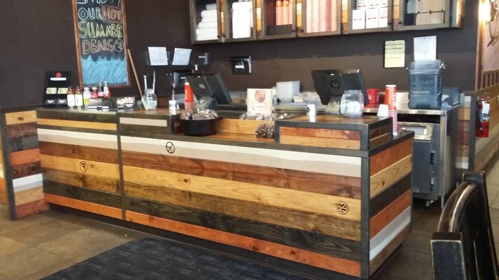 Freebirds World Burrito | restaurant | 125 Northwest Loop 410 Ste. 440, San Antonio, TX 78216, USA | 2105259990 OR +1 210-525-9990