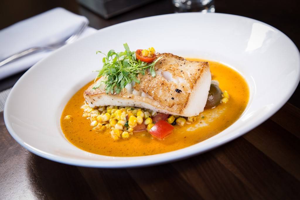 Michael Jordans Restaurant | cafe | 1225 22nd St, Oak Brook, IL 60523, USA | 6308282932 OR +1 630-828-2932