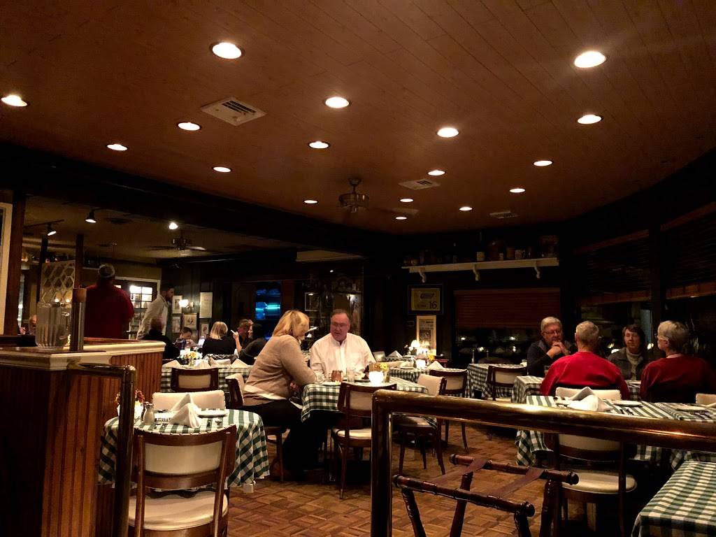 Grande Mere Inn | restaurant | 5800 Red Arrow Hwy, Stevensville, MI 49127, USA | 2694293591 OR +1 269-429-3591