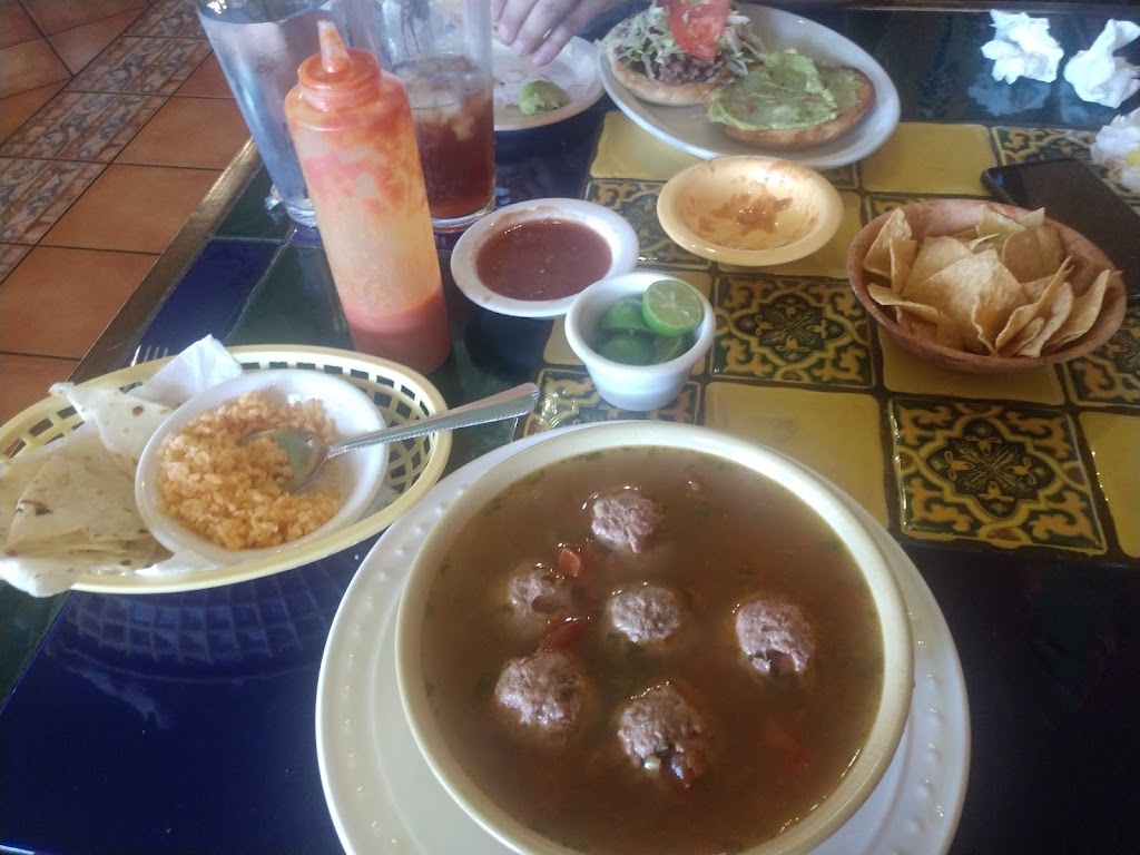 El Chef Restaurant | restaurant | 1057 11th St, Douglas, AZ 85607, USA | 5203645765 OR +1 520-364-5765