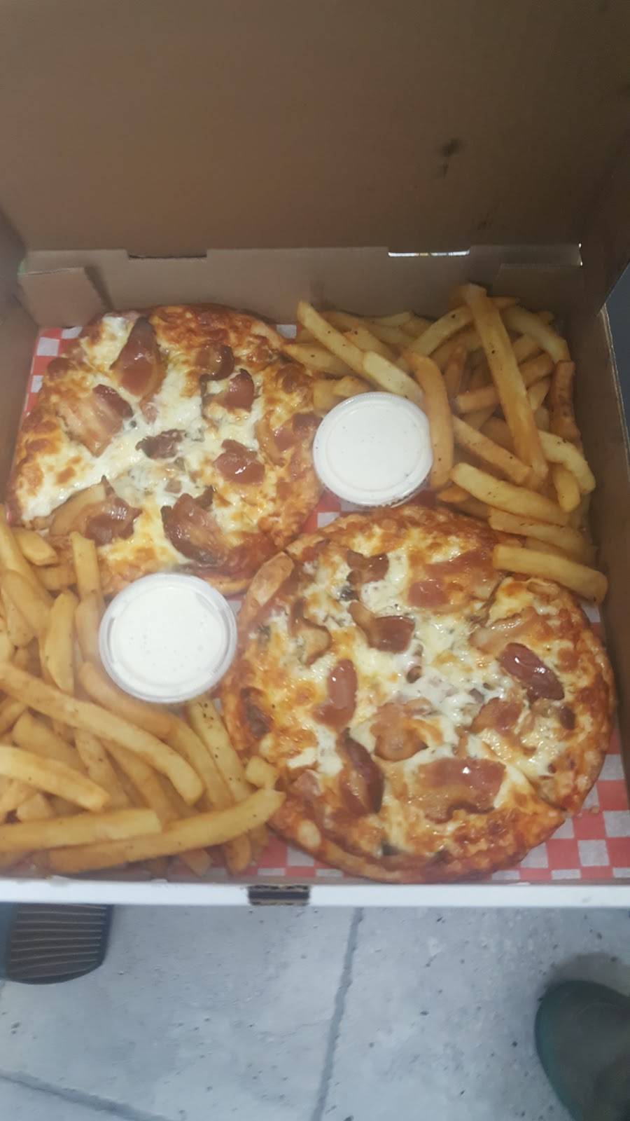 MunCheese Pizza & Subs | restaurant | 1489 Merivale Rd Unit B, Nepean, ON K2E 5P3, Canada | 6137232323 OR +1 613-723-2323