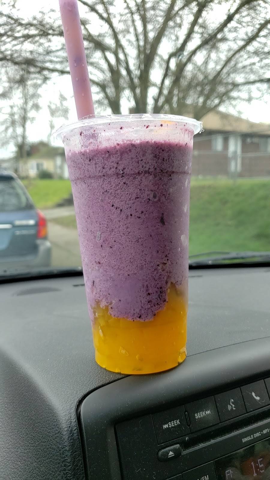 Xuân | restaurant | 9988 15th Ave SW, Seattle, WA 98146, USA | 2066010820 OR +1 206-601-0820