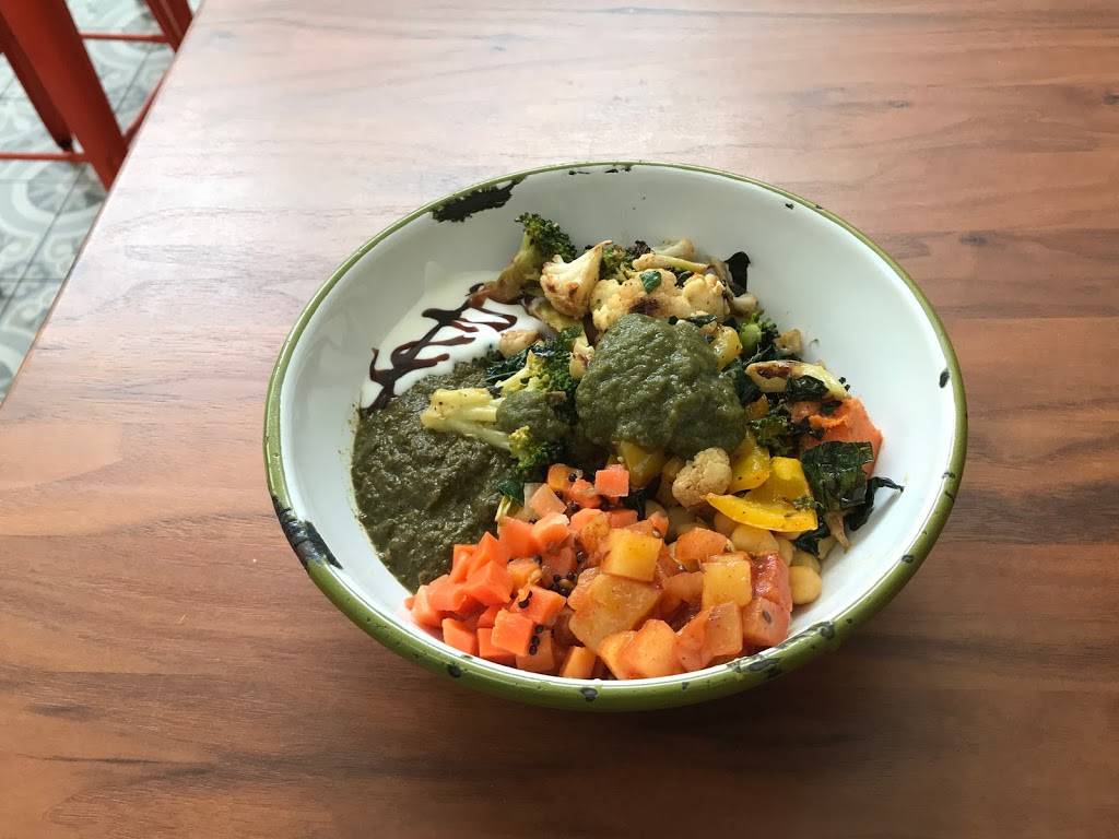 Dabba | restaurant | 2240 Chestnut St, San Francisco, CA 94123, USA | 4152363984 OR +1 415-236-3984