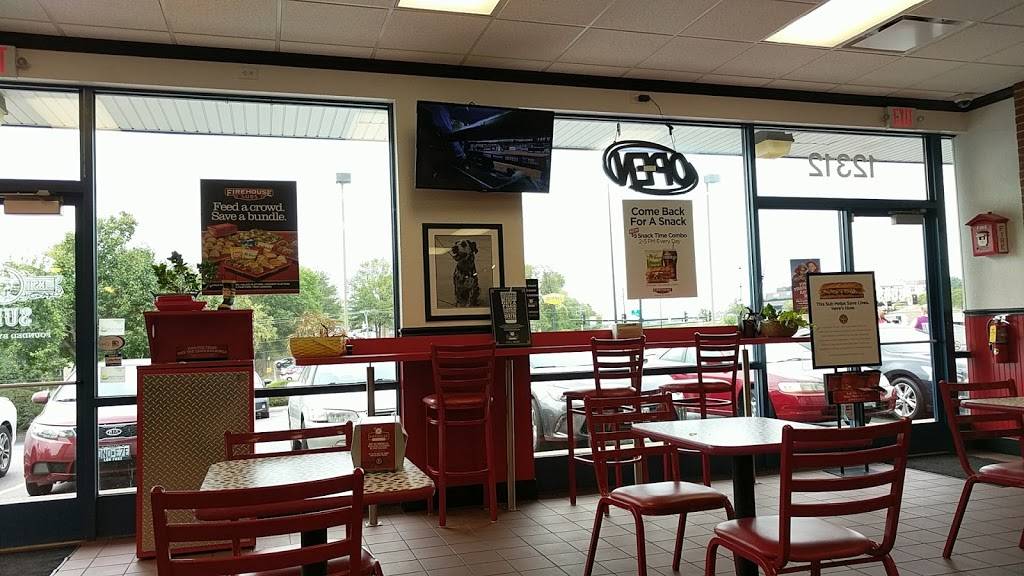 Firehouse Subs | meal delivery | 12316 Dorsett Rd, Maryland Heights, MO 63043, USA | 3145486710 OR +1 314-548-6710