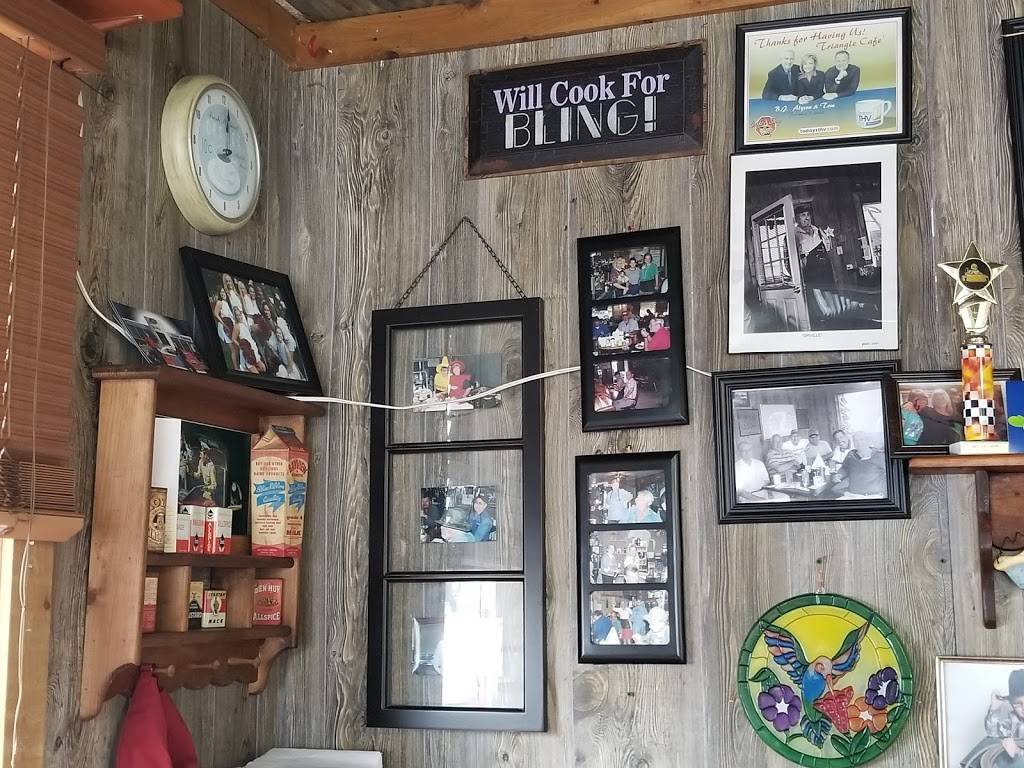 Triangle Cafe | restaurant | 3 Triangle Ln, Batesville, AR 72501, USA | 8707937330 OR +1 870-793-7330