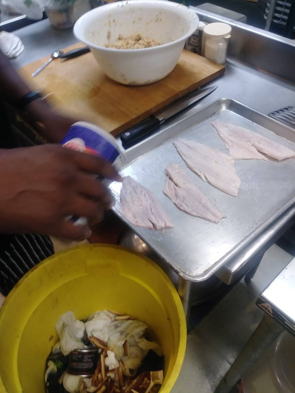 Classic Endeavors Catering | meal takeaway | 333 Babcock St, Melbourne, FL 32935, USA | 3212530905 OR +1 321-253-0905