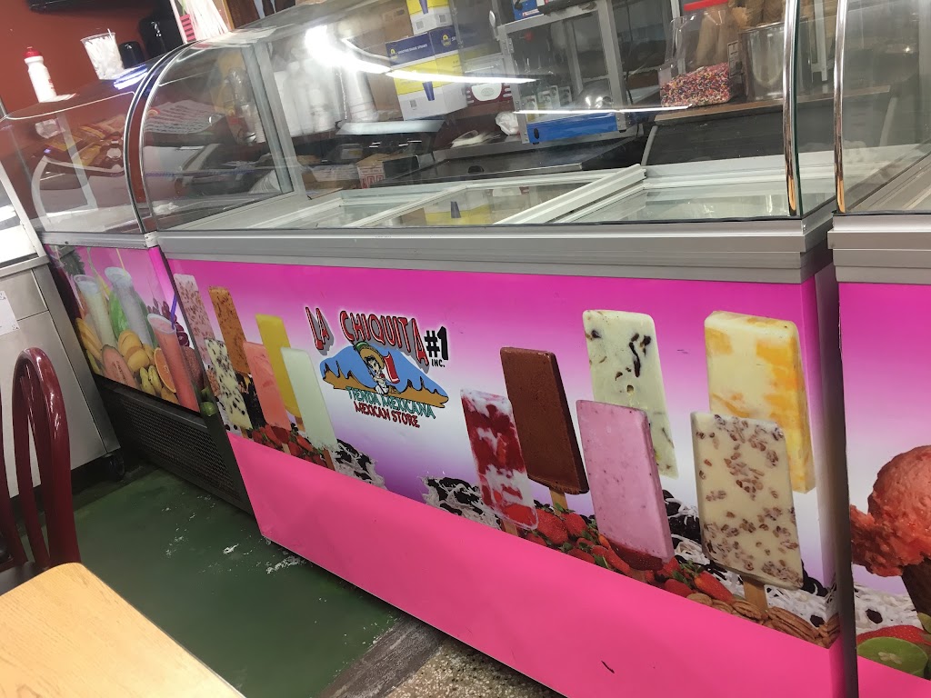 La Chiquita | restaurant | 2933 N Orange Blossom Trail, Zellwood, FL 32798, USA | 4078806776 OR +1 407-880-6776