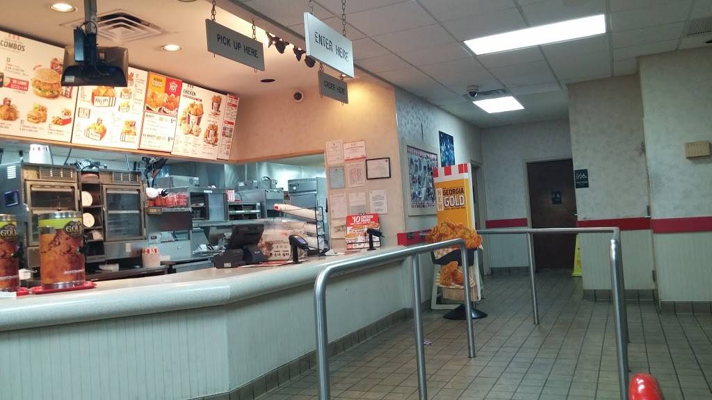 KFC | restaurant | 917 W South Blvd, Montgomery, AL 36105, USA | 3346123345 OR +1 334-612-3345