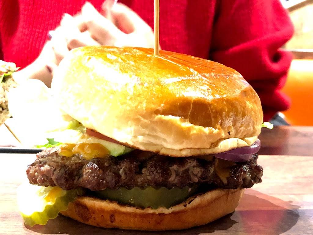 Buona | restaurant | 613 N McClurg Ct, Chicago, IL 60611, USA | 3126430677 OR +1 312-643-0677