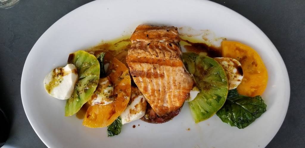 Barrel Back Restaurant | restaurant | 4069 M-75, Walloon Lake, MI 49796, USA | 2315356000 OR +1 231-535-6000