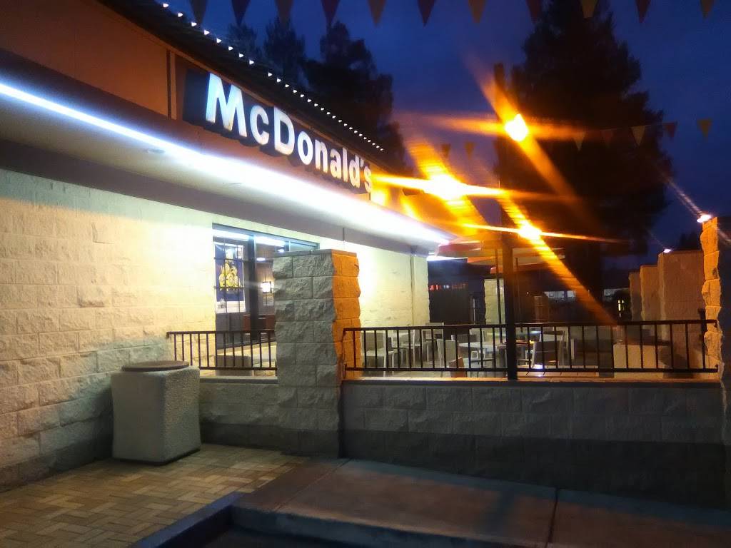 McDonalds | cafe | 1033 E, Capitol Expy, San Jose, CA 95121, USA | 4082257662 OR +1 408-225-7662