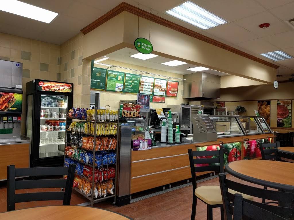 Subway Restaurants | restaurant | 12195 Singletree Ln, Eden Prairie, MN 55344, USA | 9528263930 OR +1 952-826-3930