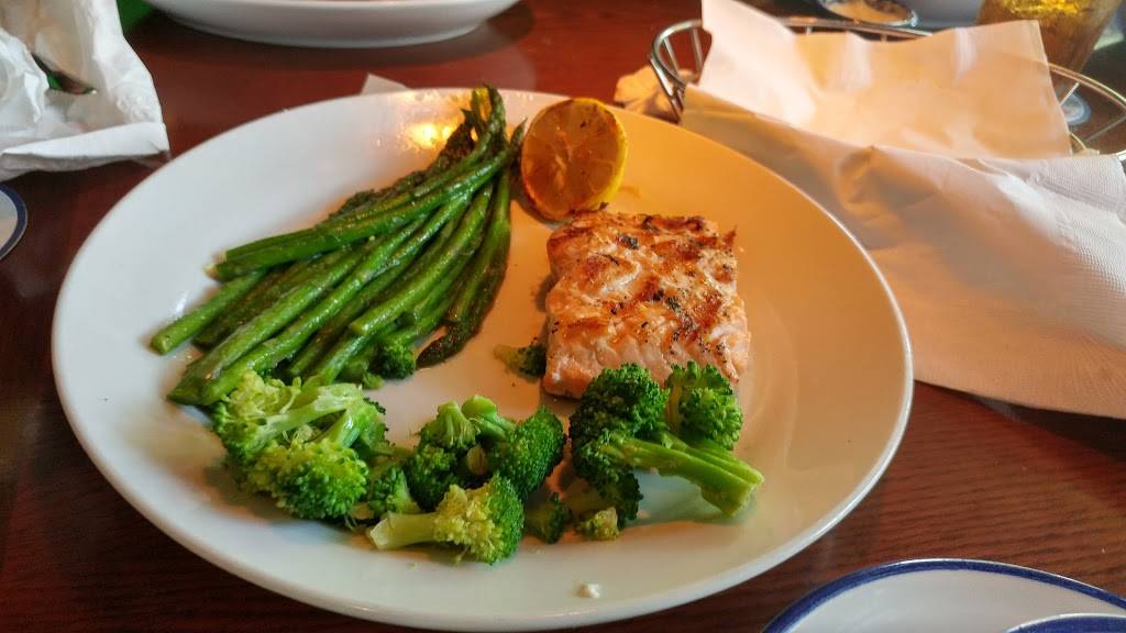 Red Lobster | restaurant | 9415 Pineville-Matthews Rd, Pineville, NC 28134, USA | 7045410021 OR +1 704-541-0021