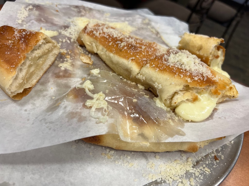 Leonas Cucina | restaurant | 10550 Old St Augustine Rd #6, Jacksonville, FL 32257, USA | 9045167909 OR +1 904-516-7909