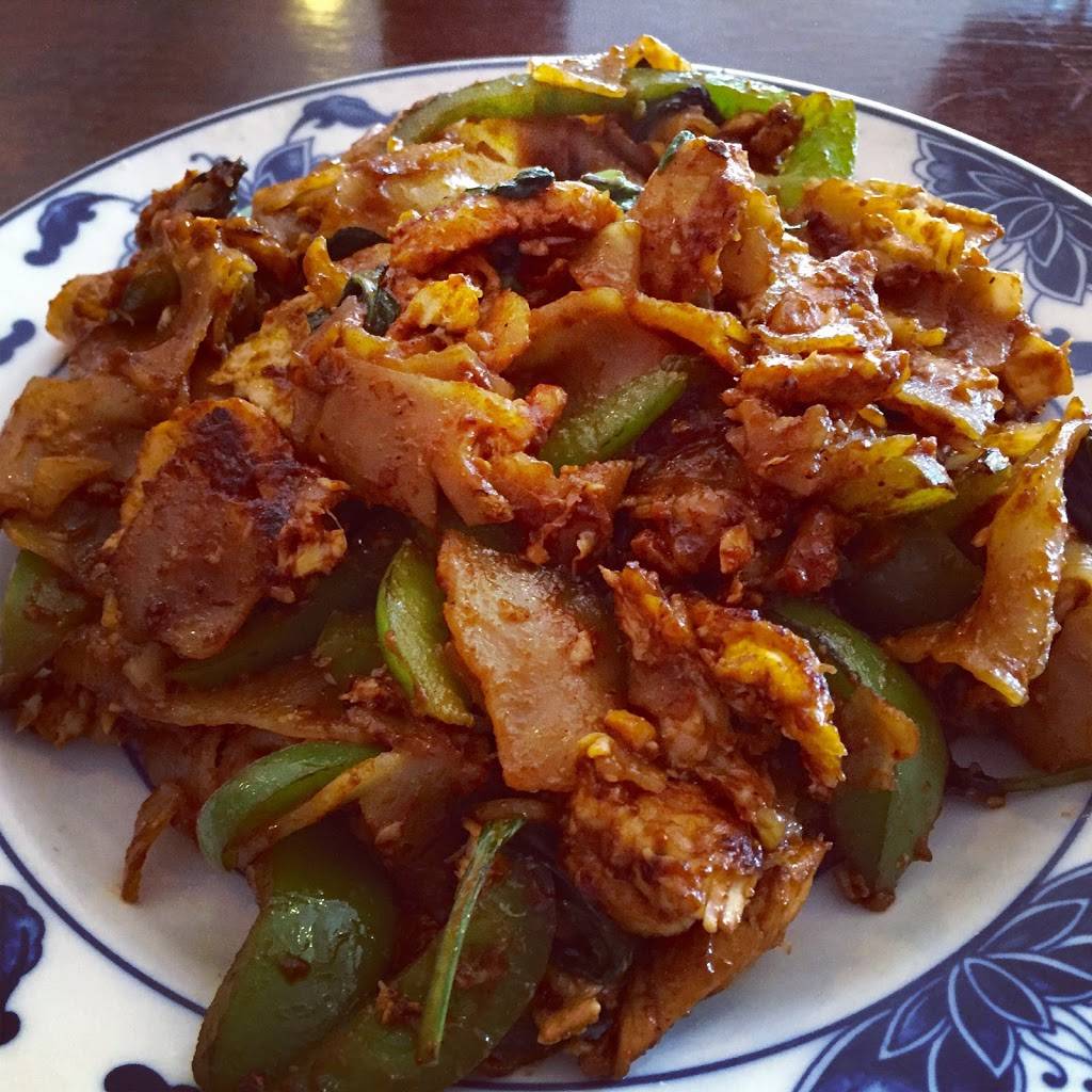 Yum Yum sushi Thai | restaurant | 1861 N Harrison Ave, Cary, NC 27513, USA | 9196771166 OR +1 919-677-1166