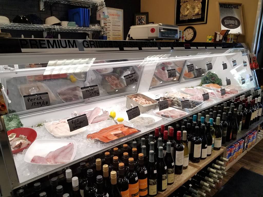 Lake Edge Seafood Company | restaurant | 4100 Monona Dr, Madison, WI 53716, USA | 6084679491 OR +1 608-467-9491