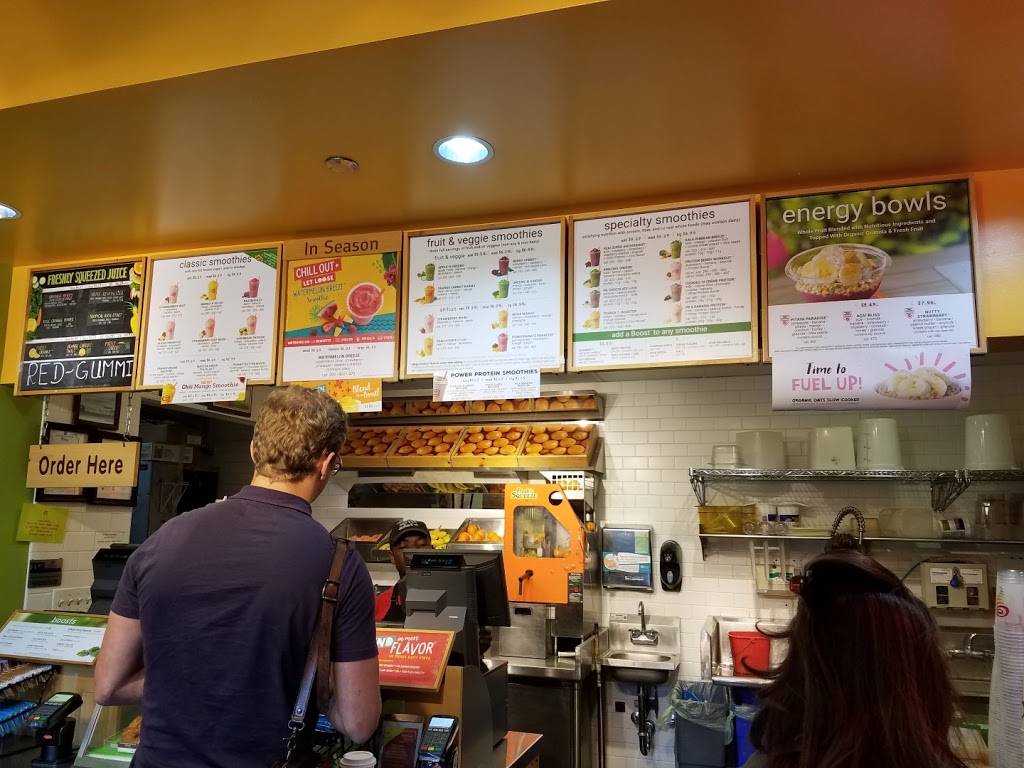 Jamba Juice ORD - Chicago OHare Airport - Terminal 1 | restaurant | 10000 West OHare Terminal 1 b.u. 93C, Gate B, Chicago, IL 60666, USA | 8664737848 OR +1 866-473-7848