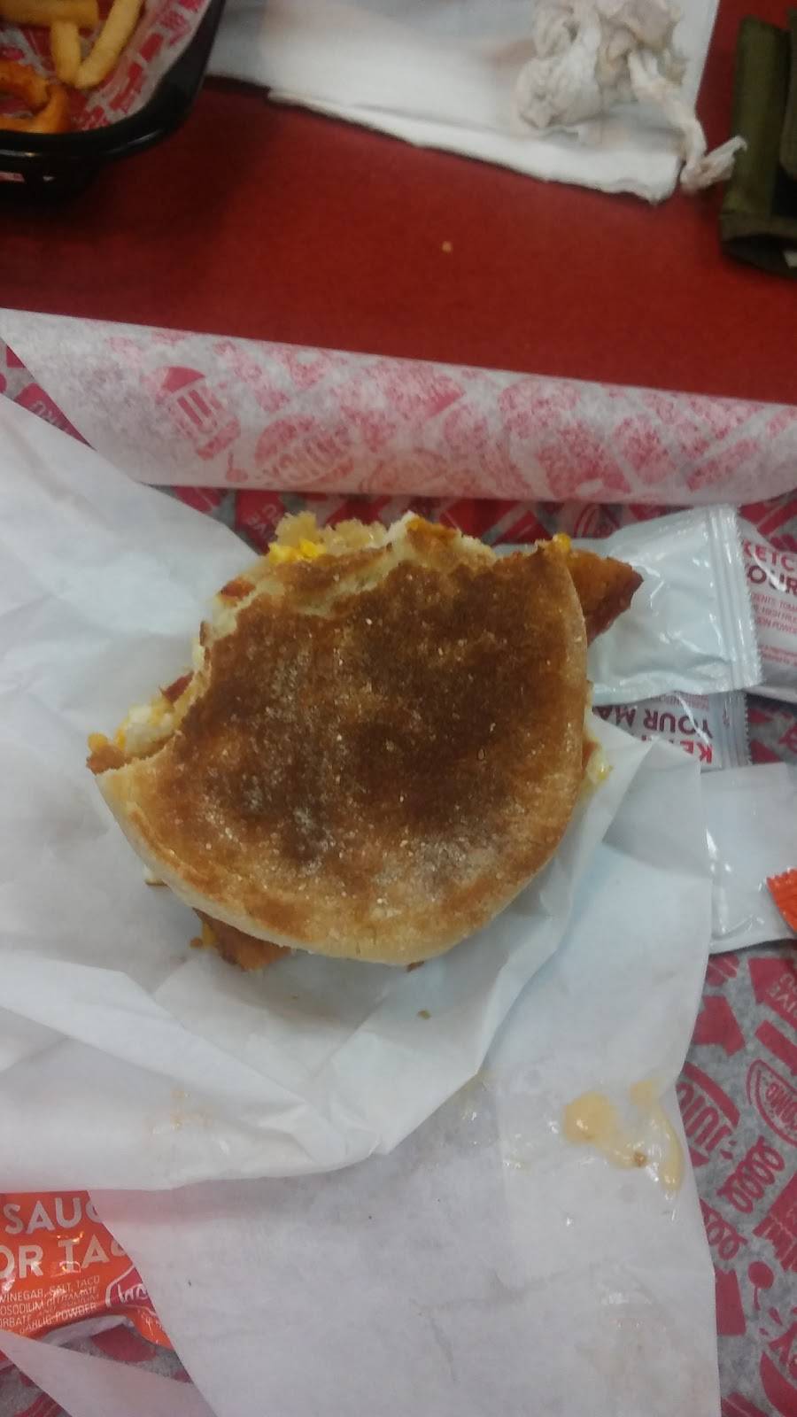 Jack in the Box | restaurant | 3098 Hwy 99 W, Corning, CA 96021, USA | 5308244390 OR +1 530-824-4390