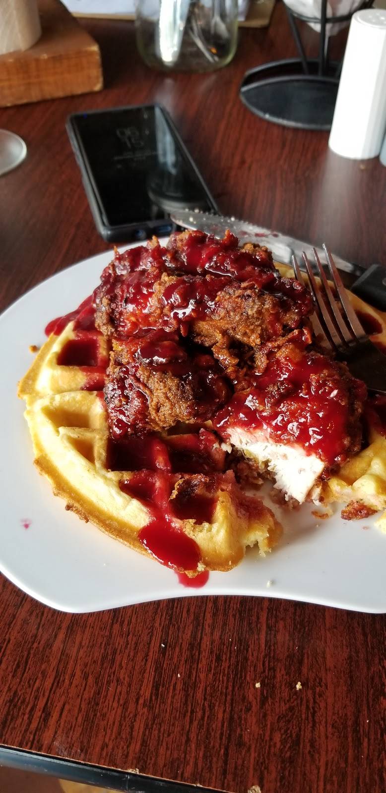 The Morehouse | restaurant | 4054 Erie St, Willoughby, OH 44094, USA | 4405278819 OR +1 440-527-8819