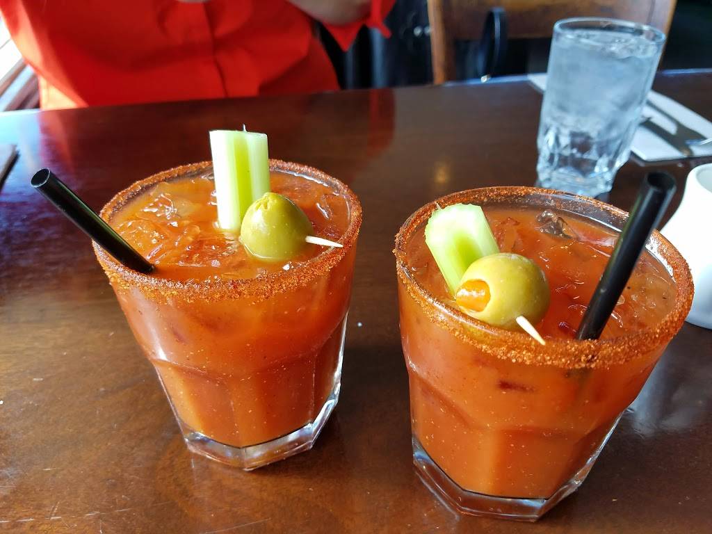 Dorns Breakers Cafe | cafe | 801 Market Ave, Morro Bay, CA 93442, USA | 8057724415 OR +1 805-772-4415