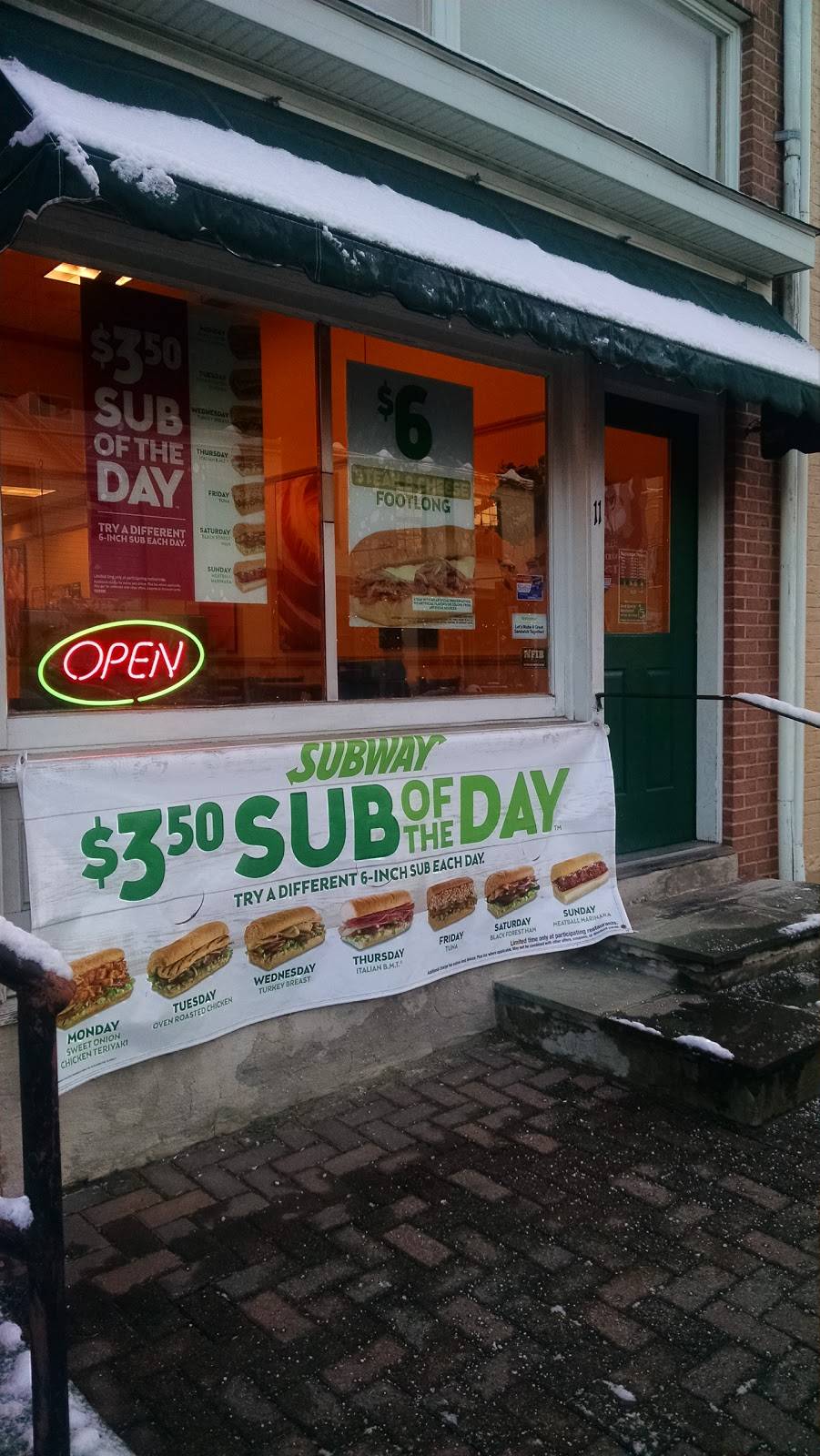 Subway Restaurants | restaurant | 11 N Main St, Boonsboro, MD 21713, USA | 3014320100 OR +1 301-432-0100