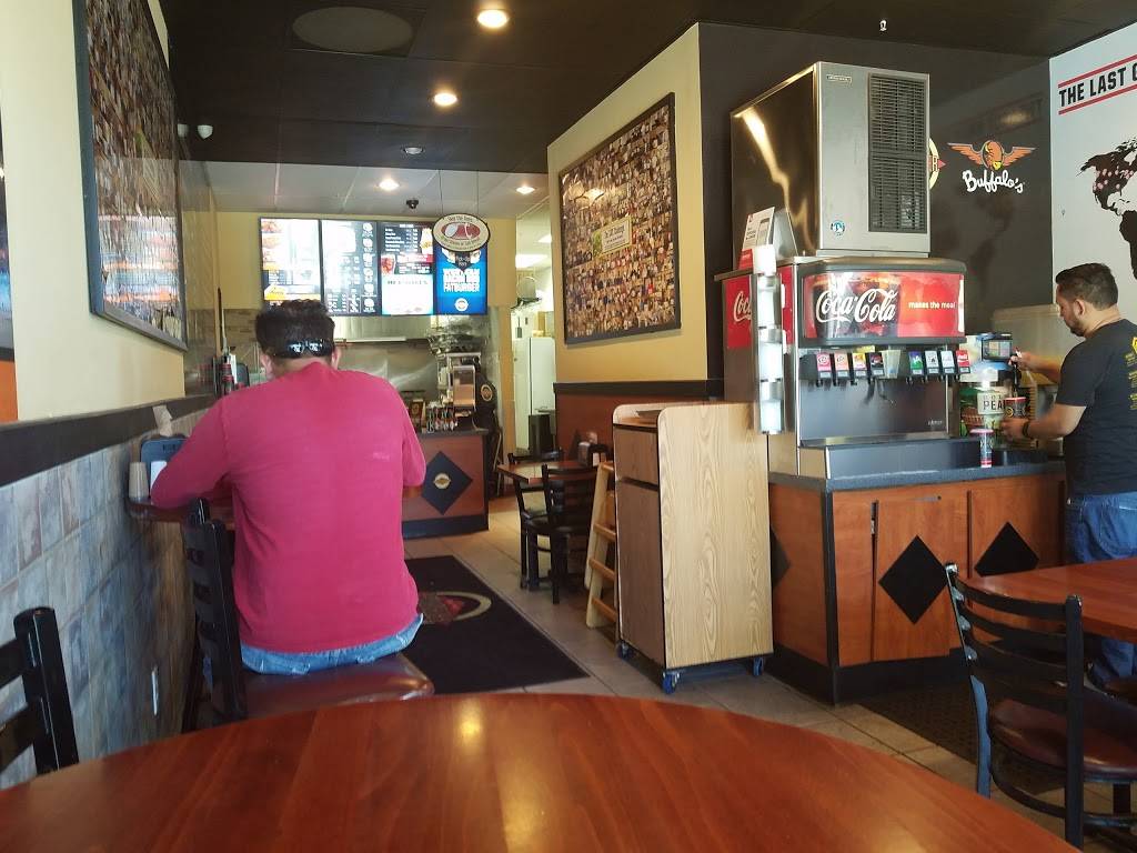 Fatburger | restaurant | 10970 Sherman Way, Burbank, CA 91505, USA | 8185655656 OR +1 818-565-5656