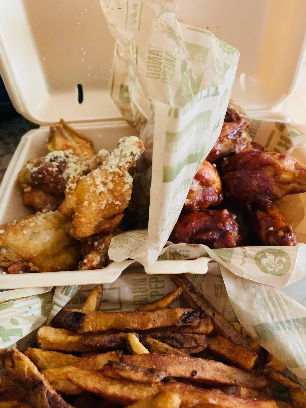 Wingstop | restaurant | Next To Aldi, 1411 34th St N, St. Petersburg, FL 33713, USA | 7272026770 OR +1 727-202-6770