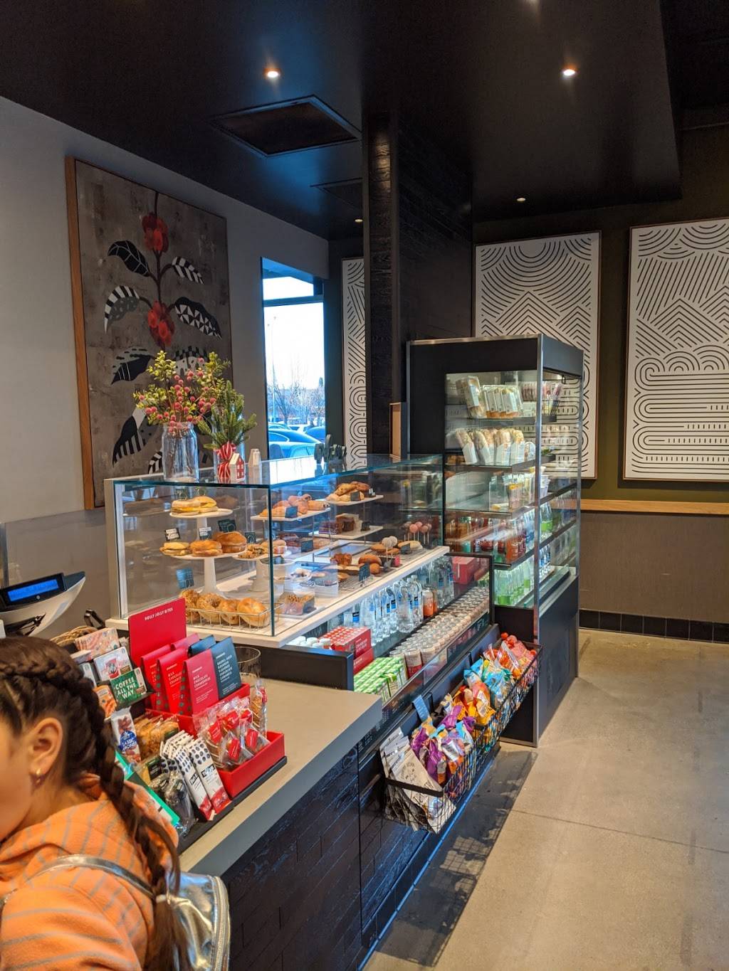 Starbucks | cafe | 305 W Olive Ave Suite 101, Madera, CA 93637, USA | 5597183377 OR +1 559-718-3377