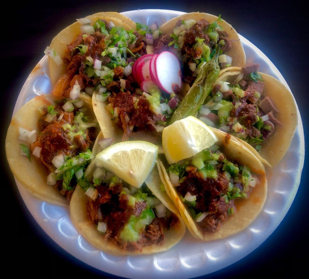 Menos Tacos | restaurant | 9601 S H St, Bakersfield, CA 93307, USA | 6614899449 OR +1 661-489-9449