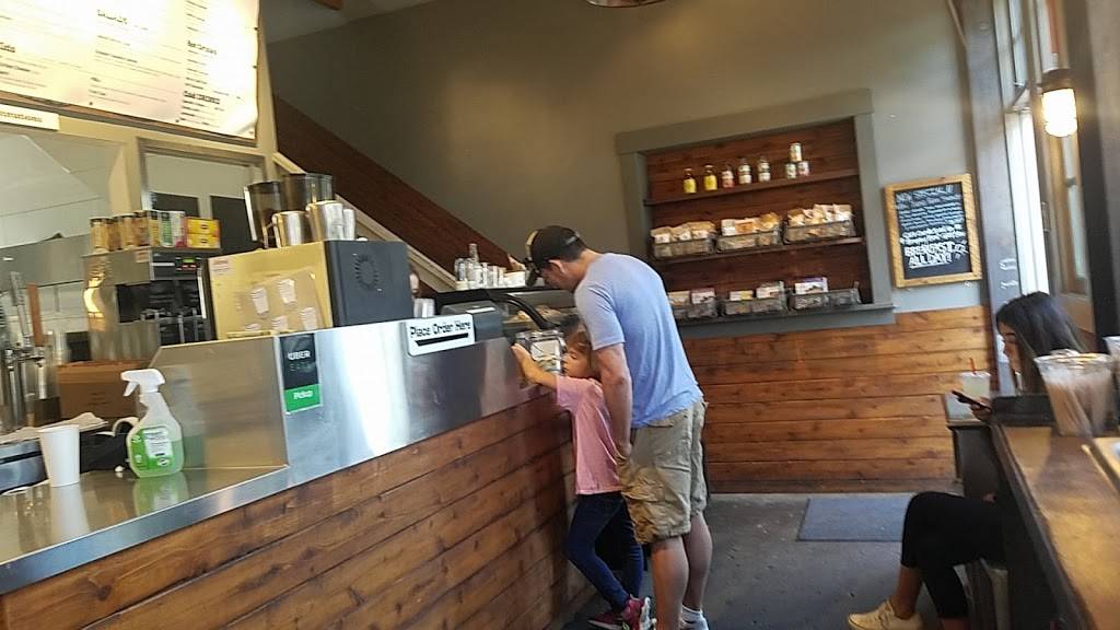 On The Alley | restaurant | 117 Harbor Way, Santa Barbara, CA 93109, USA | 8059626315 OR +1 805-962-6315