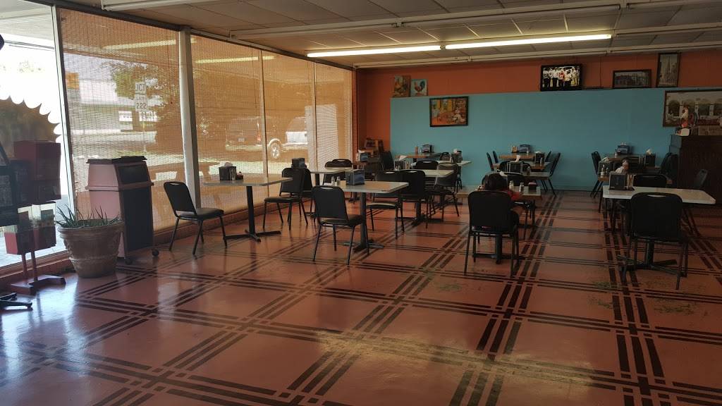 Mi Casita Restaurant | restaurant | 514 Summit St, Schulenburg, TX 78956, USA | 9797434780 OR +1 979-743-4780