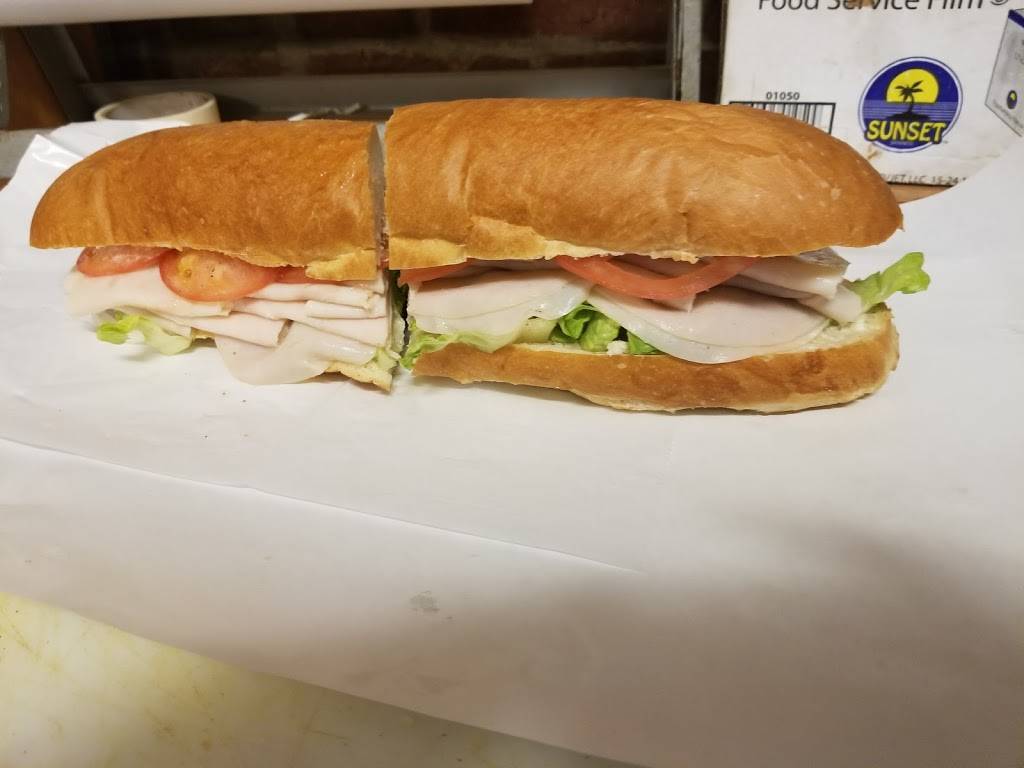 Cupes Kitchen | restaurant | 64 E Main St, Meriden, CT 06450, USA | 4753230634 OR +1 475-323-0634