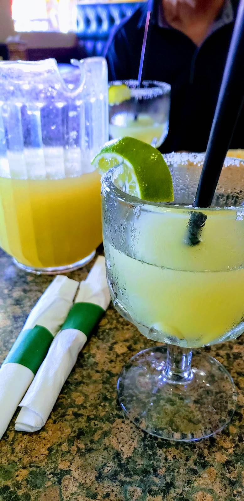 Cocina Real | restaurant | 1610 N Locust Ave, Lawrenceburg, TN 38464, USA | 9317627210 OR +1 931-762-7210