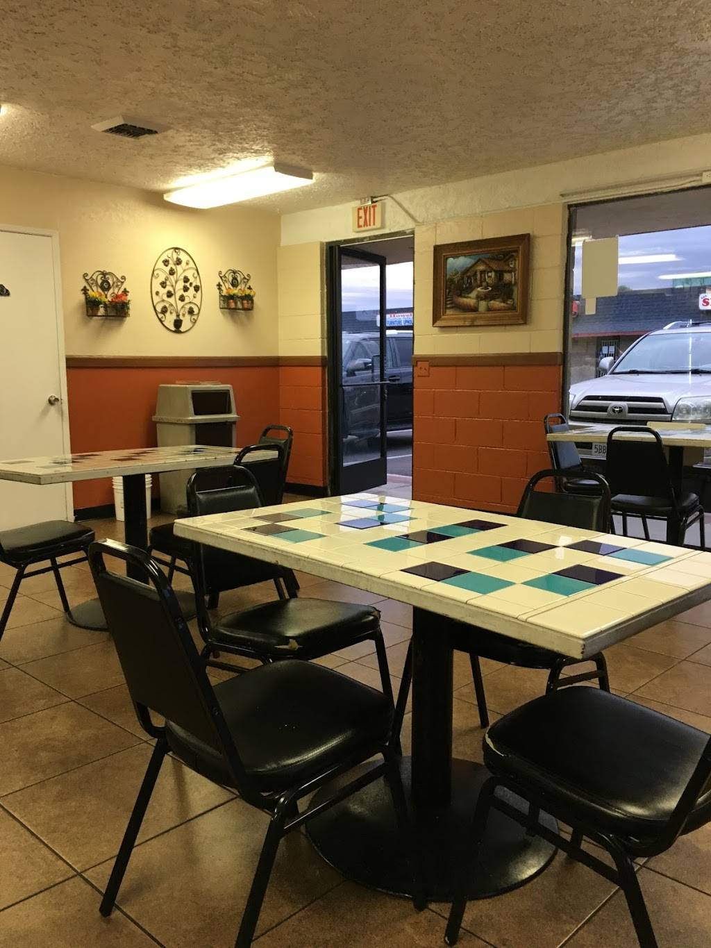 Emmas Mexican Food | restaurant | 8781 Cuyamaca St L, Santee, CA 92071, USA | 6195968189 OR +1 619-596-8189