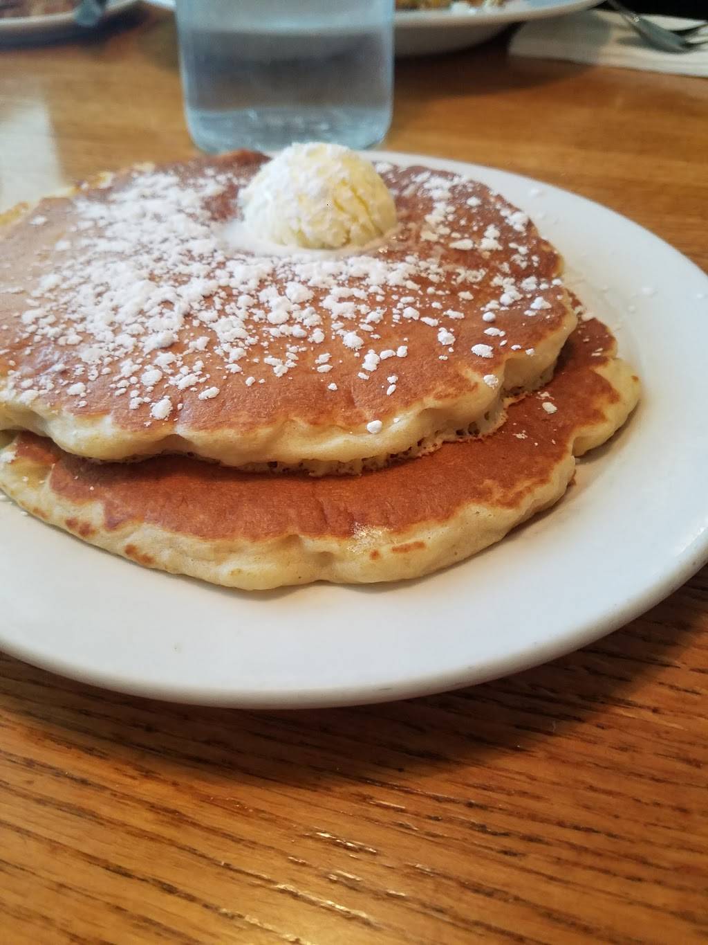 Country House Restaurant | restaurant | 5400 W 127th St, Alsip, IL 60803, USA | 7083894618 OR +1 708-389-4618