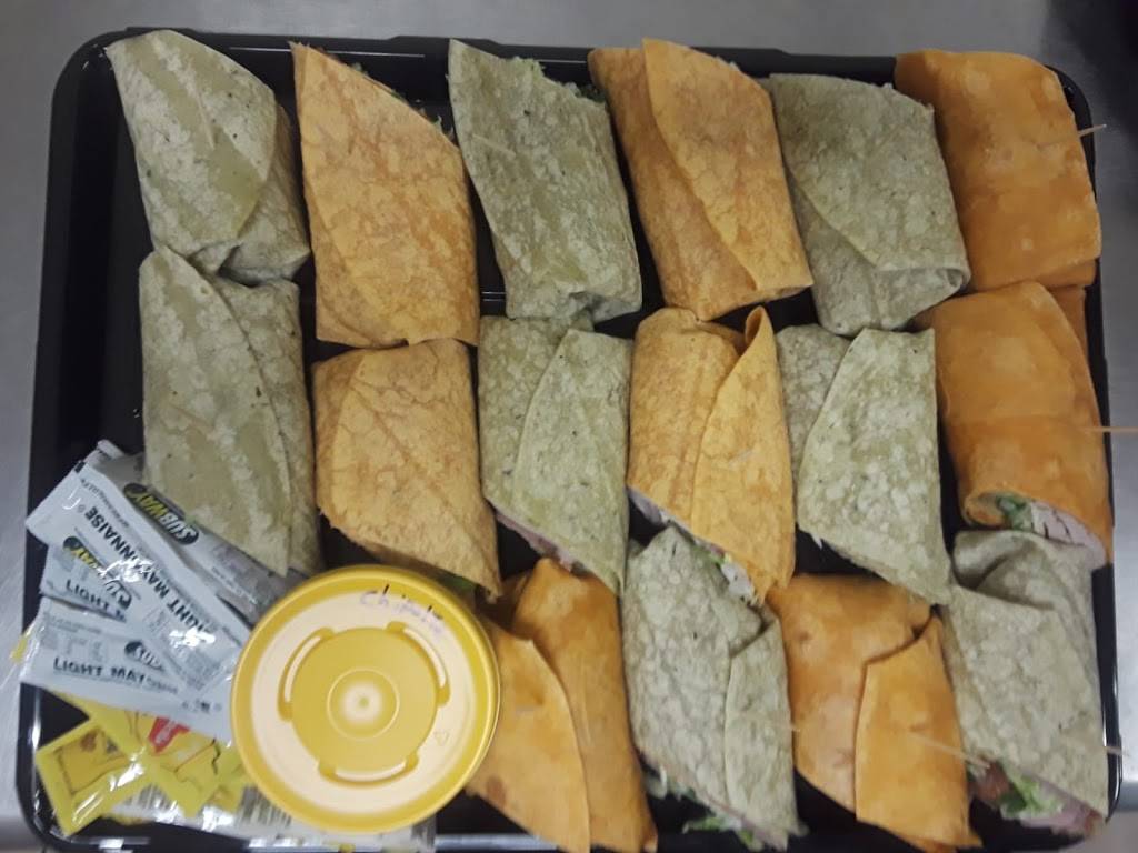 Subway | restaurant | 3835 White Lake Blvd, Naples, FL 34117, USA | 2393040632 OR +1 239-304-0632