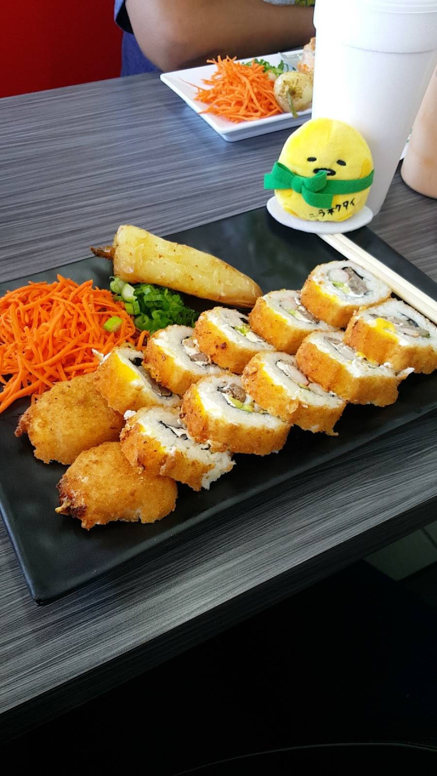 Queen Taco & Sushi | restaurant | 10407 Atlantic Ave, South Gate, CA 90280, USA | 3235536003 OR +1 323-553-6003