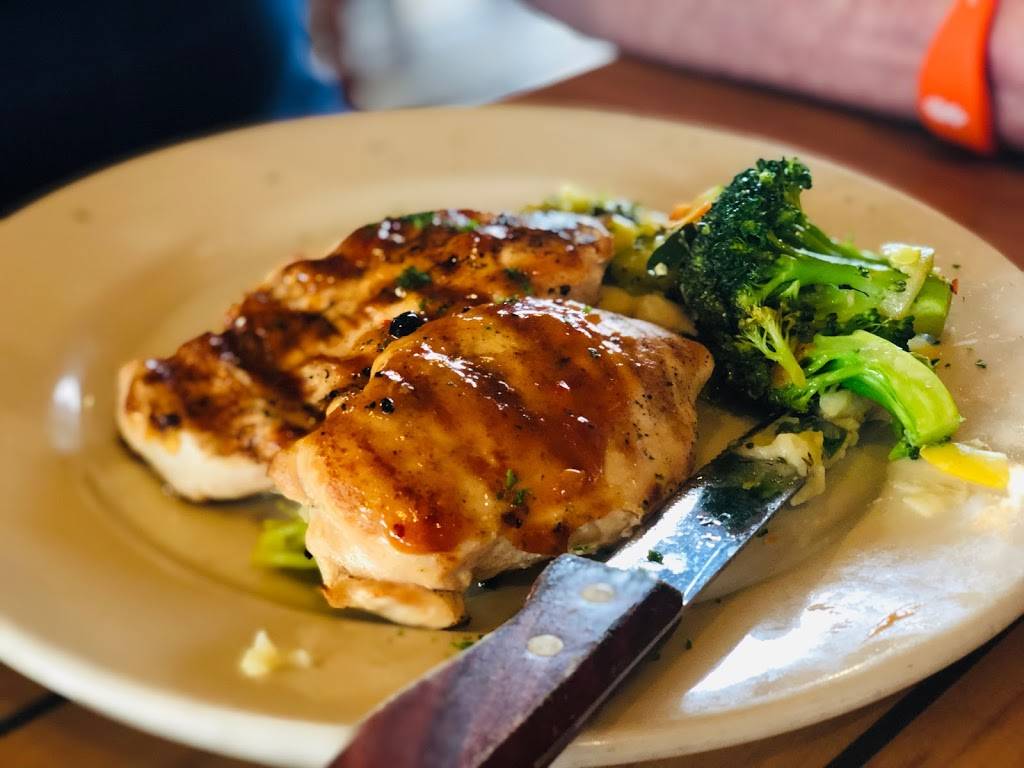 Coconut Jacks Waterfront Grille | restaurant | 5370 Bonita Beach Rd SW, Bonita Springs, FL 34134, USA | 2396767777 OR +1 239-676-7777