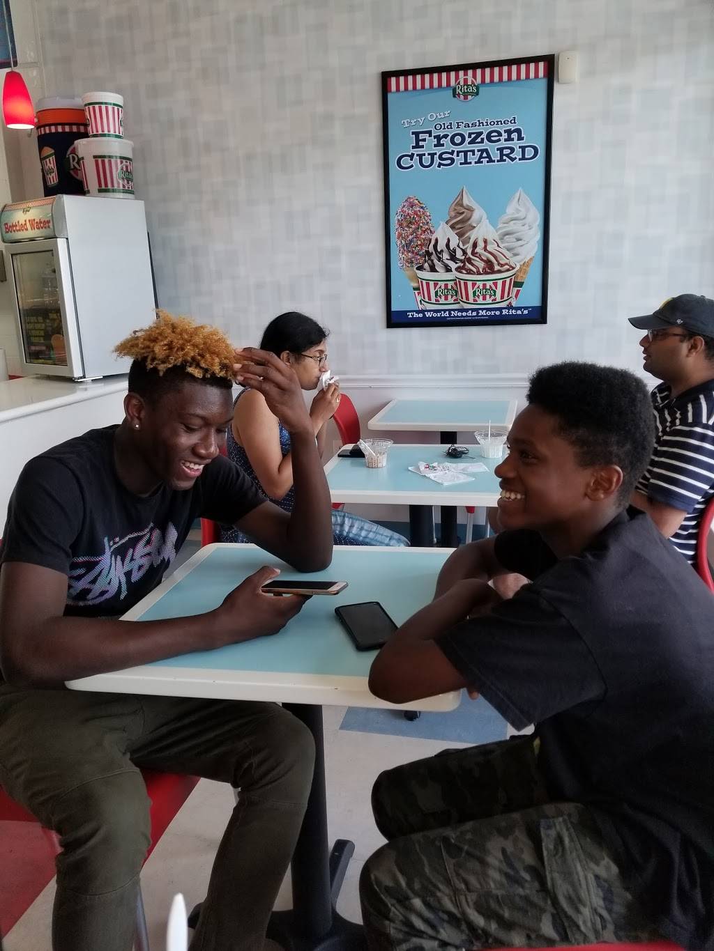 Ritas Italian Ice & Frozen Custard | restaurant | 2950 Donnell Dr, Forestville, MD 20747, USA | 3016697399 OR +1 301-669-7399