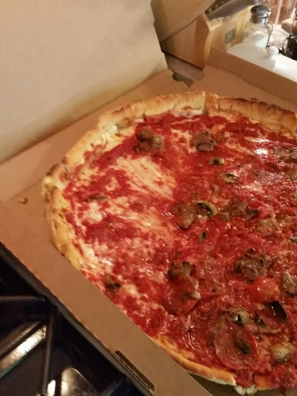 Gregorios Pizza Inc | restaurant | 652 E State Rd, Island Lake, IL 60042, USA | 8474698377 OR +1 847-469-8377