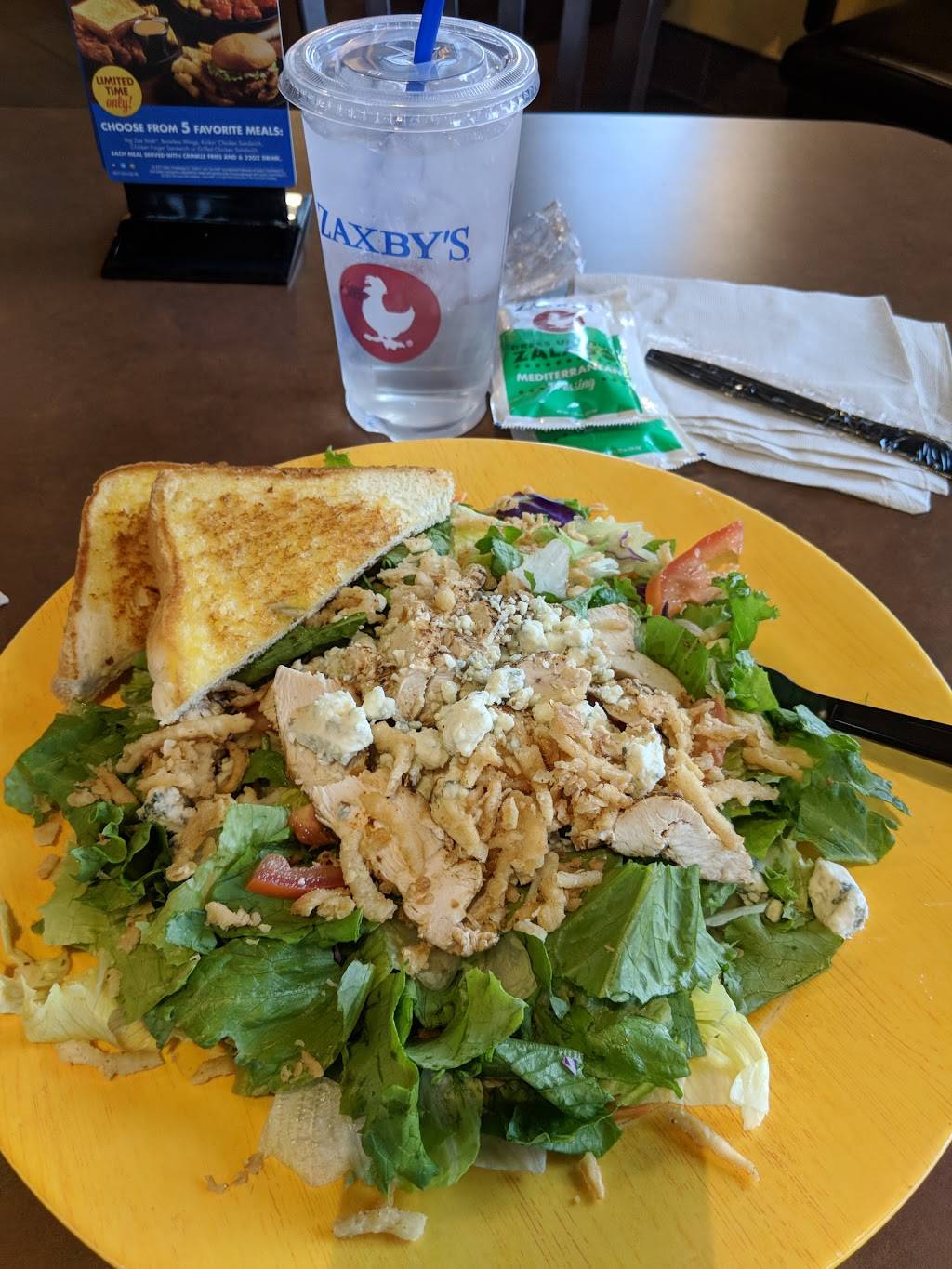 Zaxbys Chicken Fingers & Buffalo Wings | restaurant | 1717 S Yale Ave, Tulsa, OK 74112, USA | 5392155920 OR +1 539-215-5920