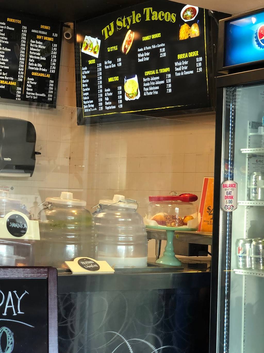 Tacos el Trompo A Mexican Tradition | restaurant | 3460 Highland Ave suite e, National City, CA 91950, USA | 6198564275 OR +1 619-856-4275