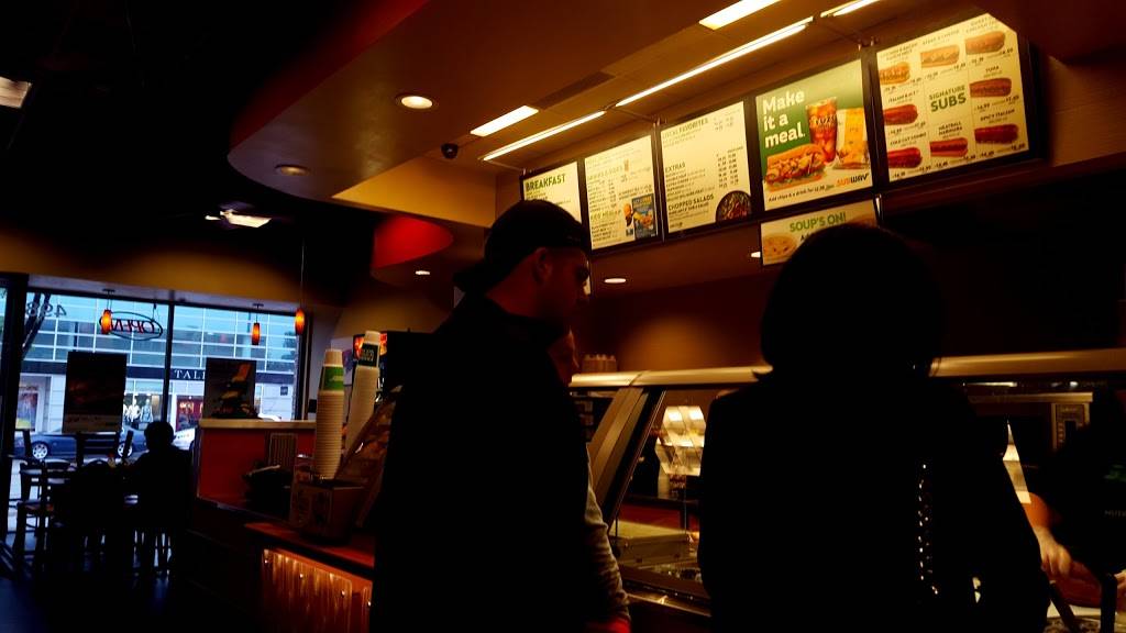 Subway Restaurants | restaurant | 498 S Lake Ave, Pasadena, CA 91101, USA | 6264054900 OR +1 626-405-4900