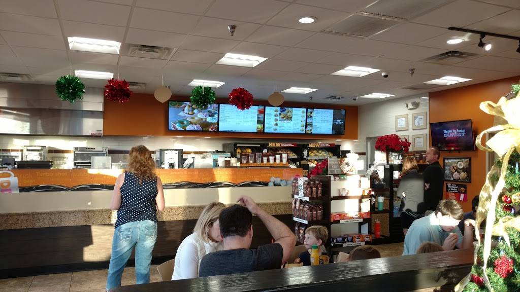Dunkin | bakery | 5341 W US-192, Kissimmee, FL 34746, USA | 4073961974 OR +1 407-396-1974