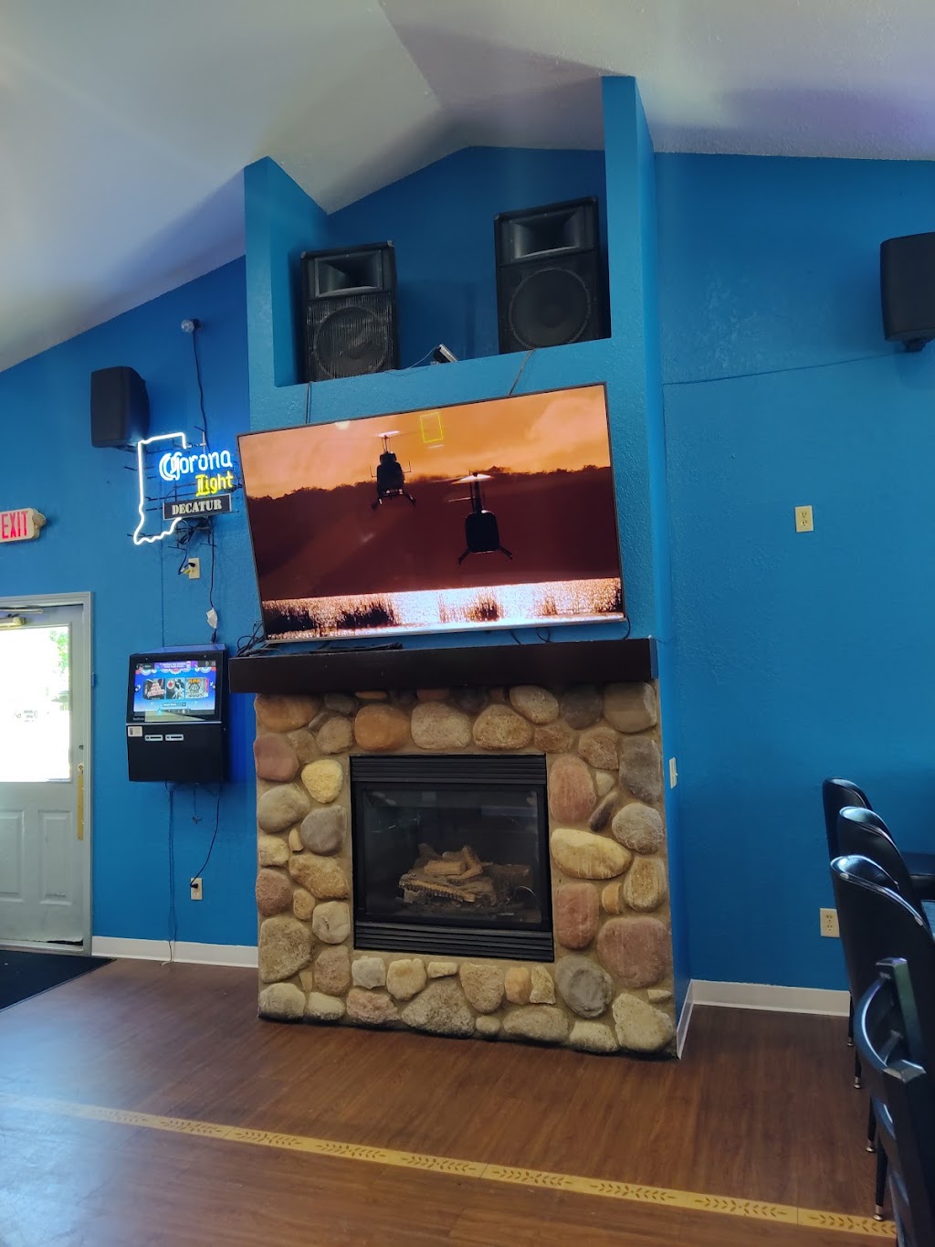 Riverview Bar & Restaurant | restaurant | 1133 N Monmouth Rd, Decatur, IN 46733, USA | 2607243500 OR +1 260-724-3500