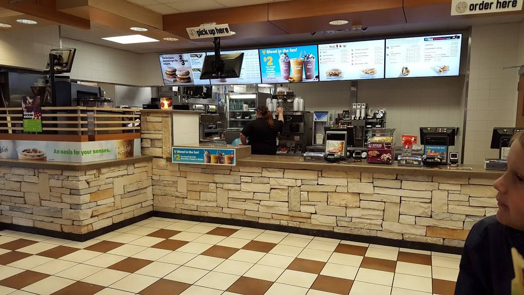 McDonalds | cafe | 1415 E State Rd, Fern Park, FL 32730, USA | 4078311636 OR +1 407-831-1636