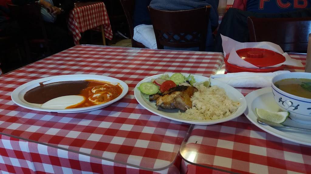 Pupuseria Metapan | restaurant | 4769 Mission St, San Francisco, CA 94112, USA | 4155878599 OR +1 415-587-8599